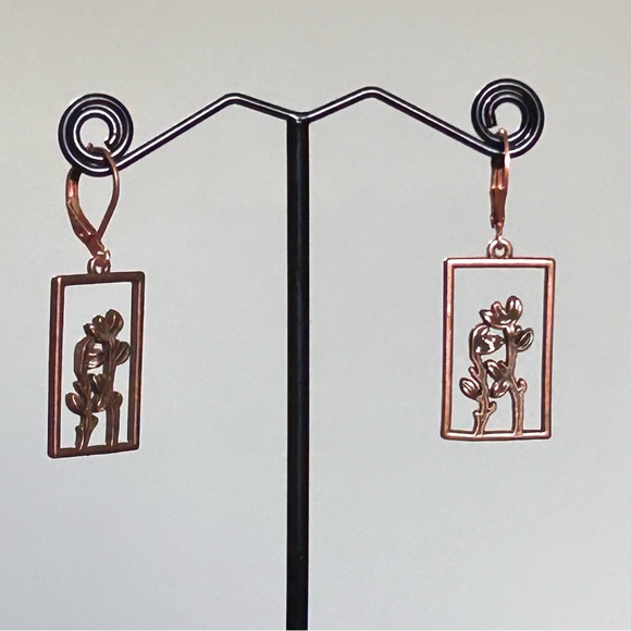 Hand Crafted Jewelry - Handmade Floral Rectangular Earrings – Trendy Nature Style